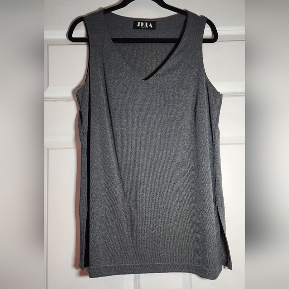 JKLA California Dark Gray Sleeveless Top No Size Approx 20in P2P 28in Length - Picture 1 of 4